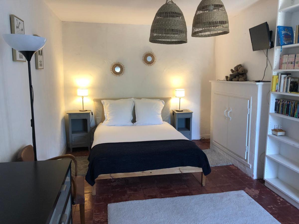 Suite En Chambre D'Hotes La Vigenna Les Ormes  Exterior foto